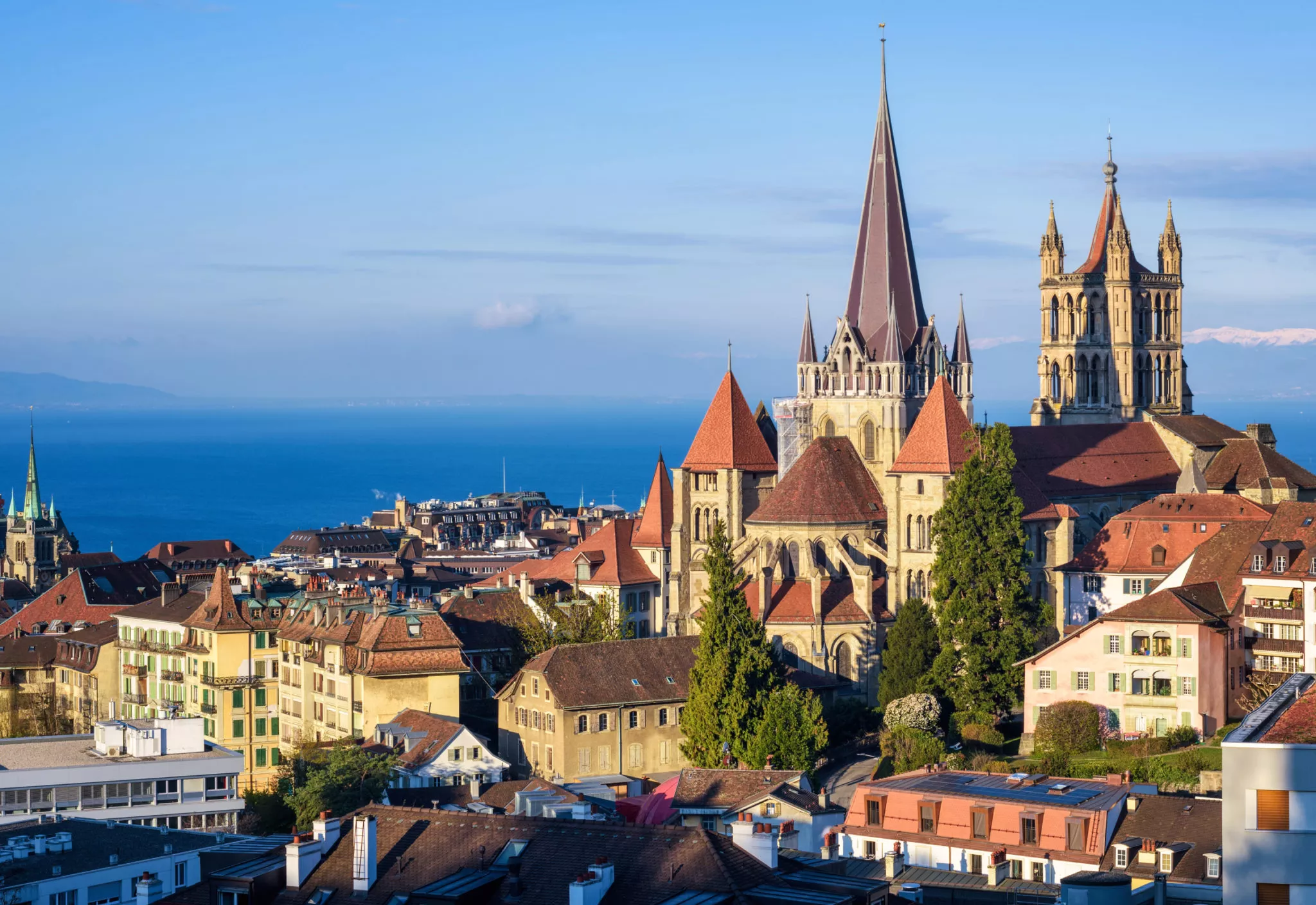 OPEO establishes its first international subsidiary in Lausanne